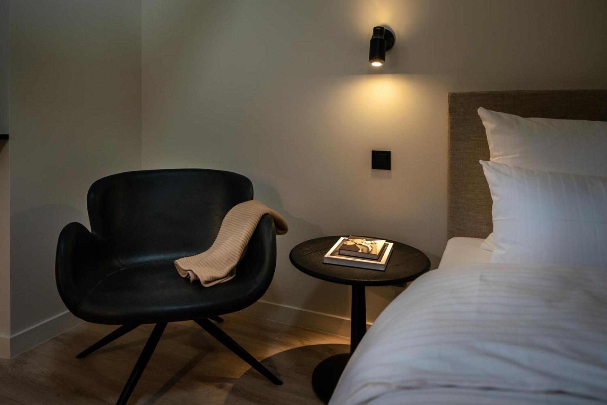 The Adams - Self Check In Hotel Baden-Baden Rom bilde
